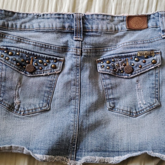 Skirt - Picture 2 of 2